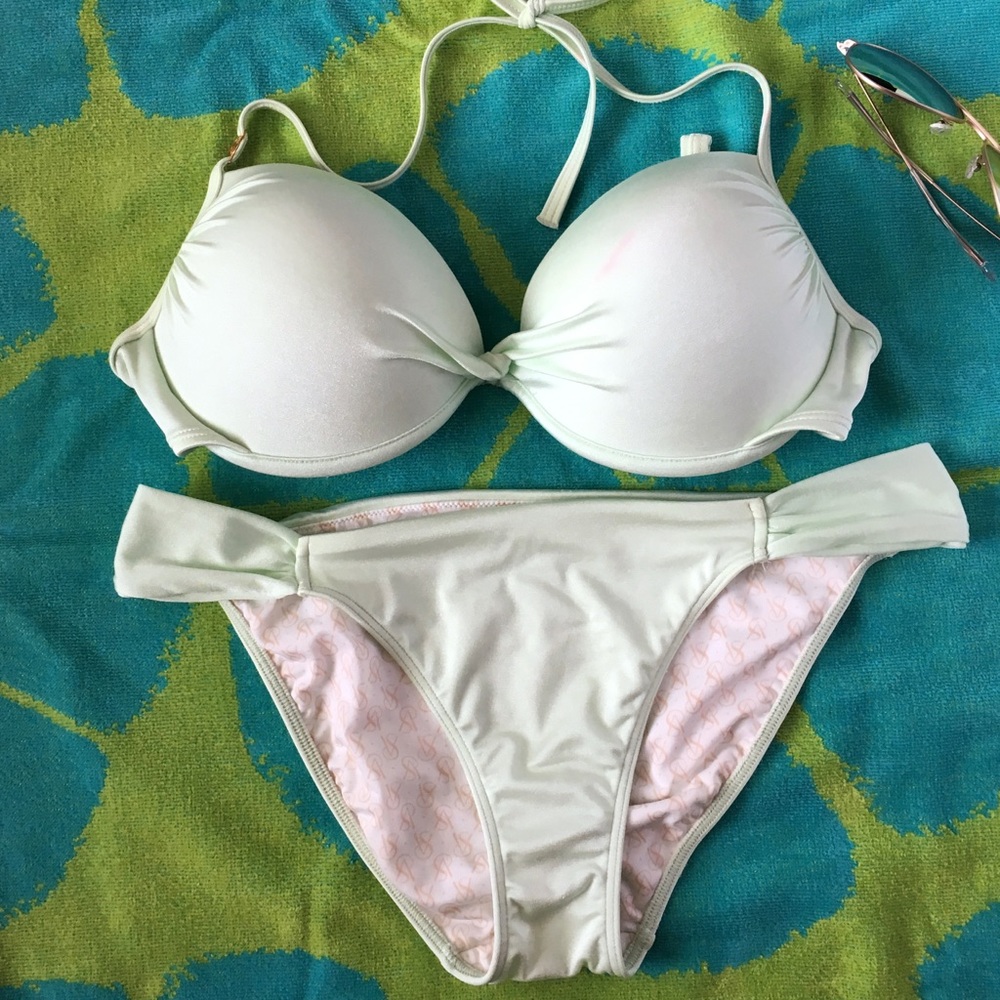 Victoria's Secret Push Up Minty Bikini 34D/M